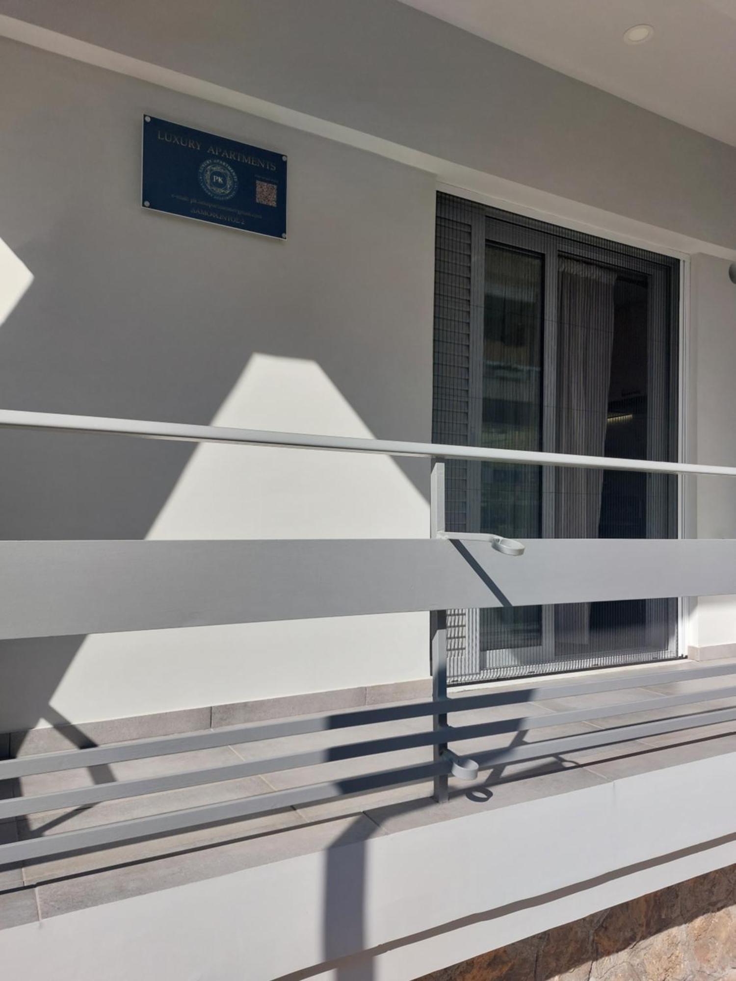 P&K Luxury Apartments 1 Kalamata Luaran gambar